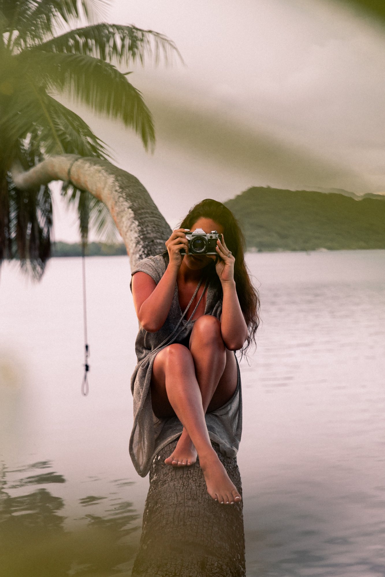 On the shore — travel photography by Jon Filin, French Polynesia, Tahiti, Moorea